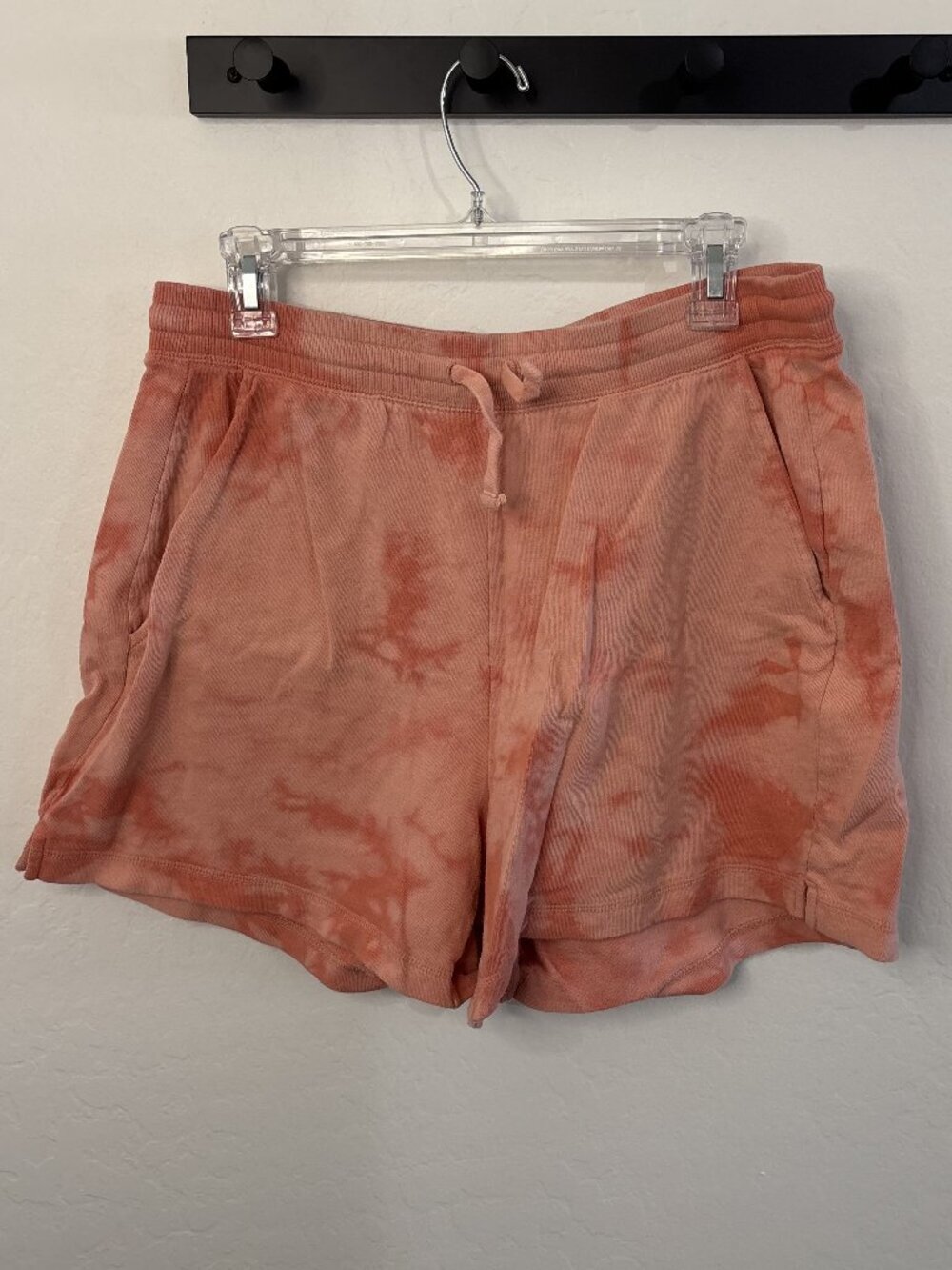 Old Navy Pink Tie-Dye Drawstring Fleece Shorts | Size L
